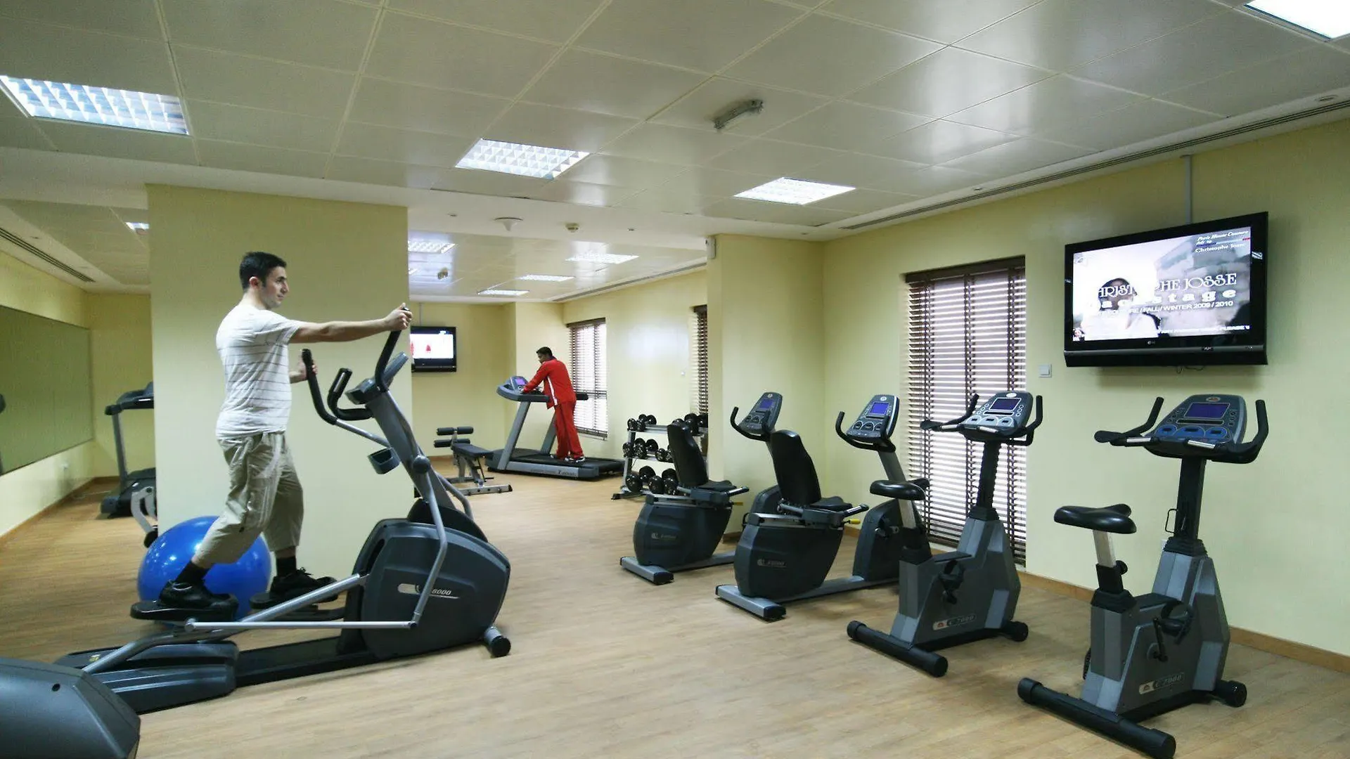 Lotus Downtown Metro Hotel Apartments 두바이 아파트호텔