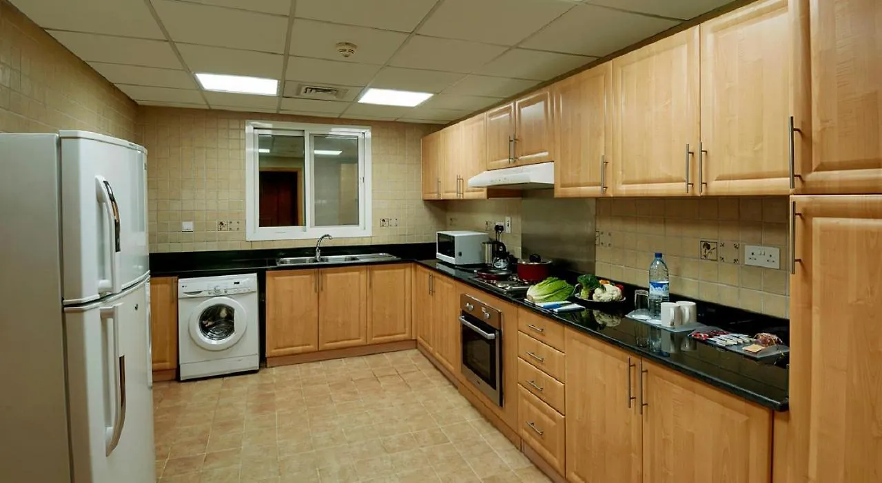 Lotus Downtown Metro Hotel Apartments 두바이 4*,