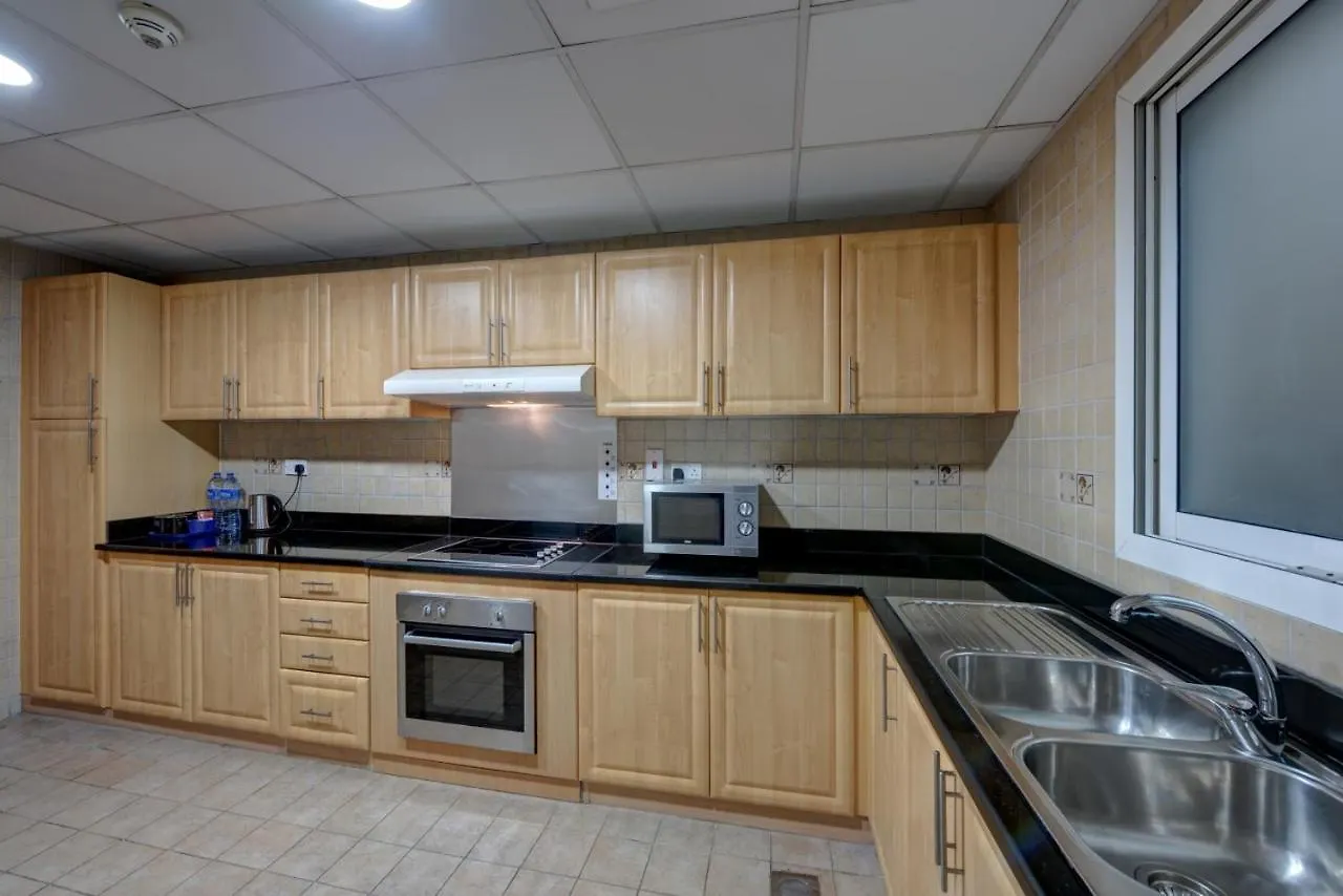 Lotus Downtown Metro Hotel Apartments 두바이 4*,